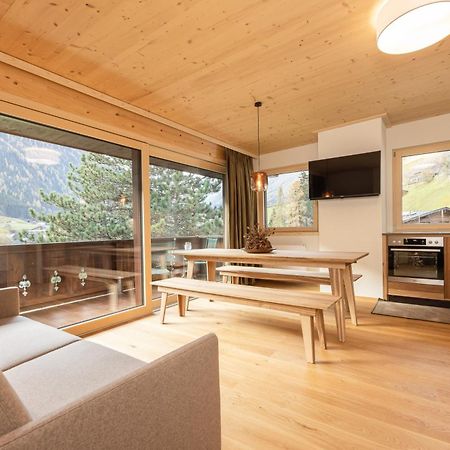 Pension Gulla - Ferienhaus Appartements B&B Neustift im Stubaital Exterior photo