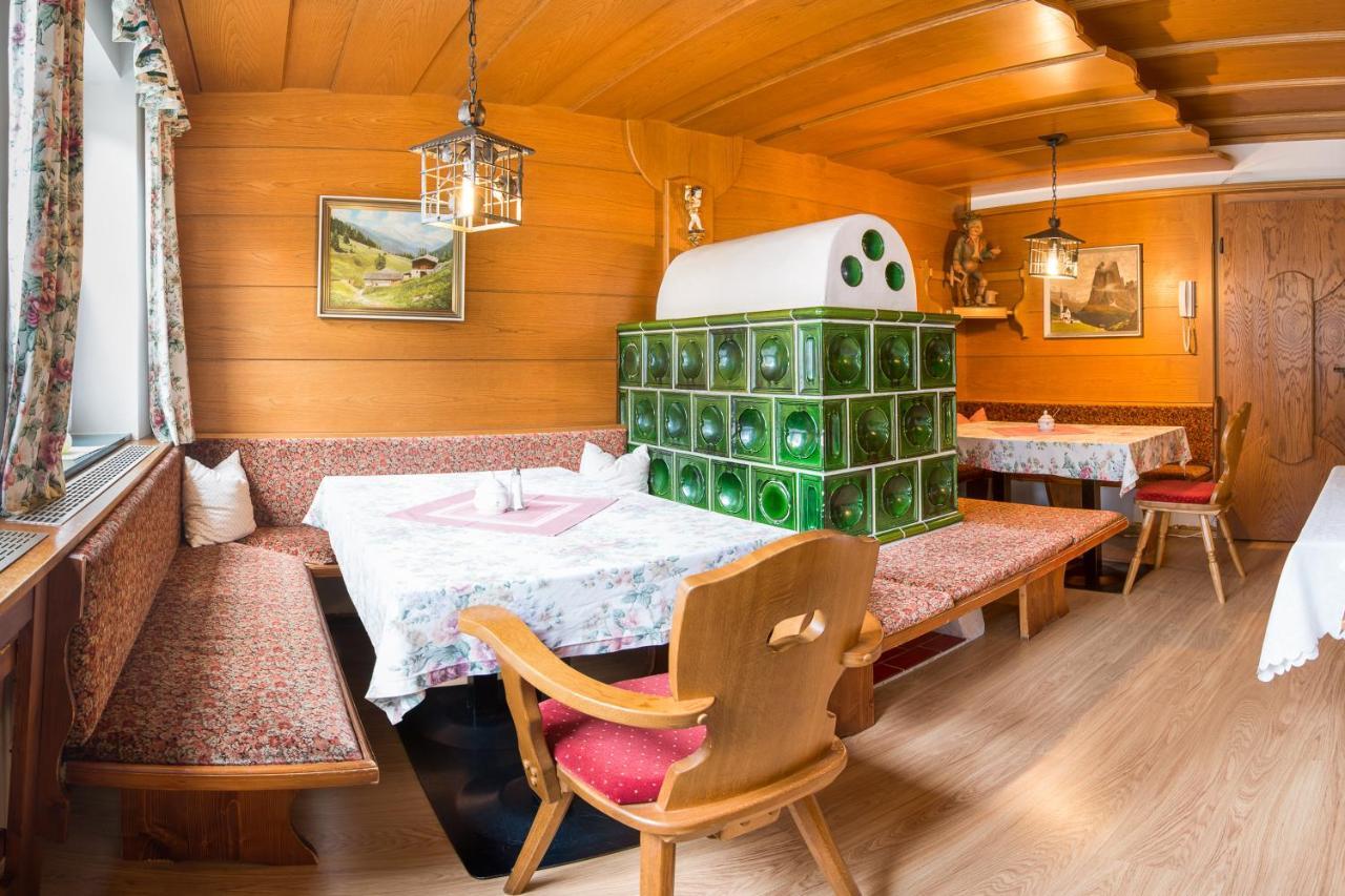 Pension Gulla - Ferienhaus Appartements B&B Neustift im Stubaital Exterior photo