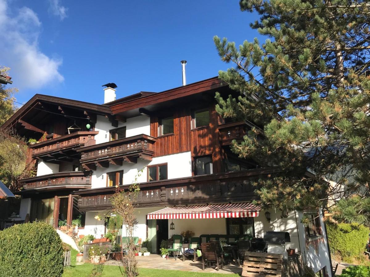 Pension Gulla - Ferienhaus Appartements B&B Neustift im Stubaital Exterior photo