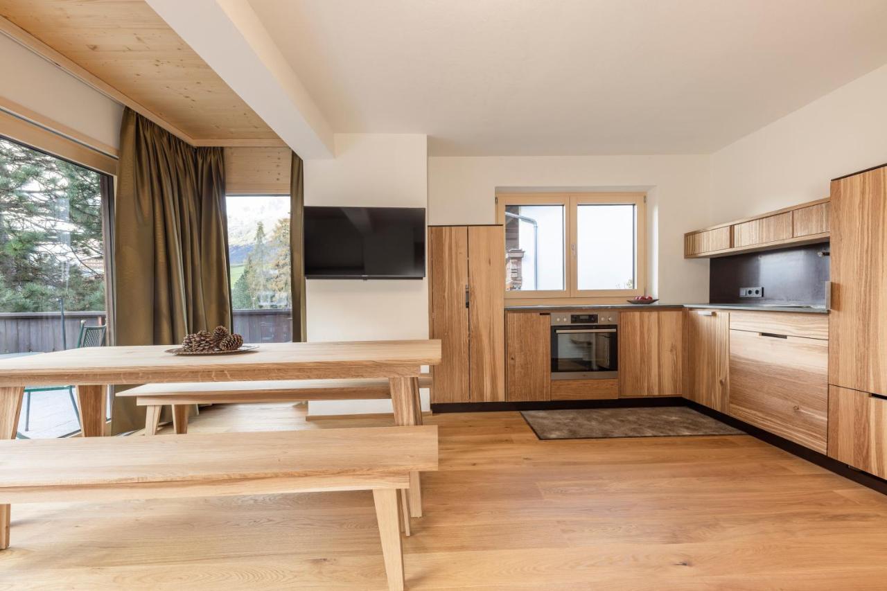 Pension Gulla - Ferienhaus Appartements B&B Neustift im Stubaital Exterior photo